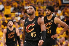 华体会app-关于爵士主场痛失制胜机会，米切尔发威力挽狂澜的信息