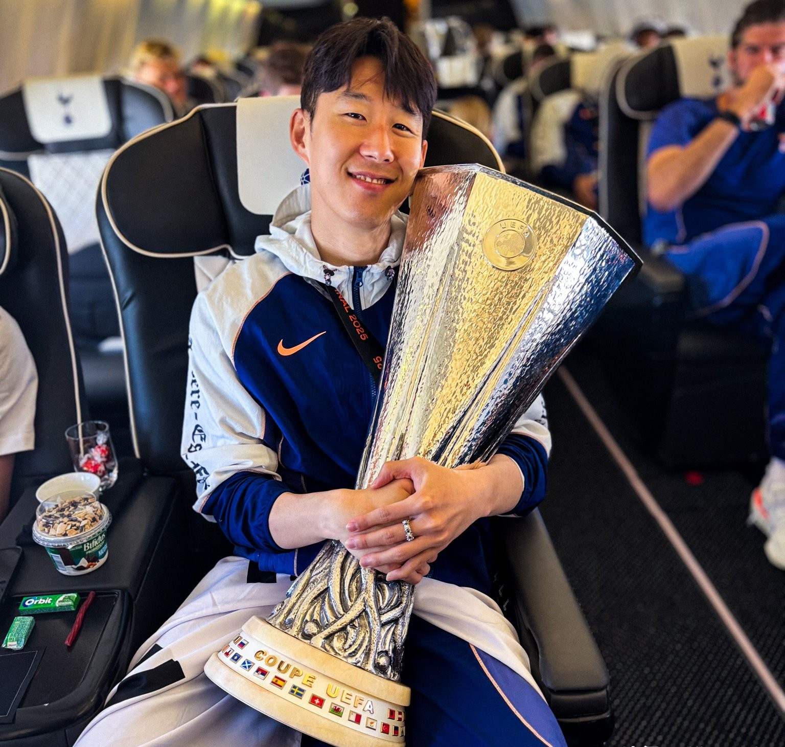 华体会登录-切尔西险胜里昂，孙兴慜乌龙送礼足总杯的简单介绍  第1张