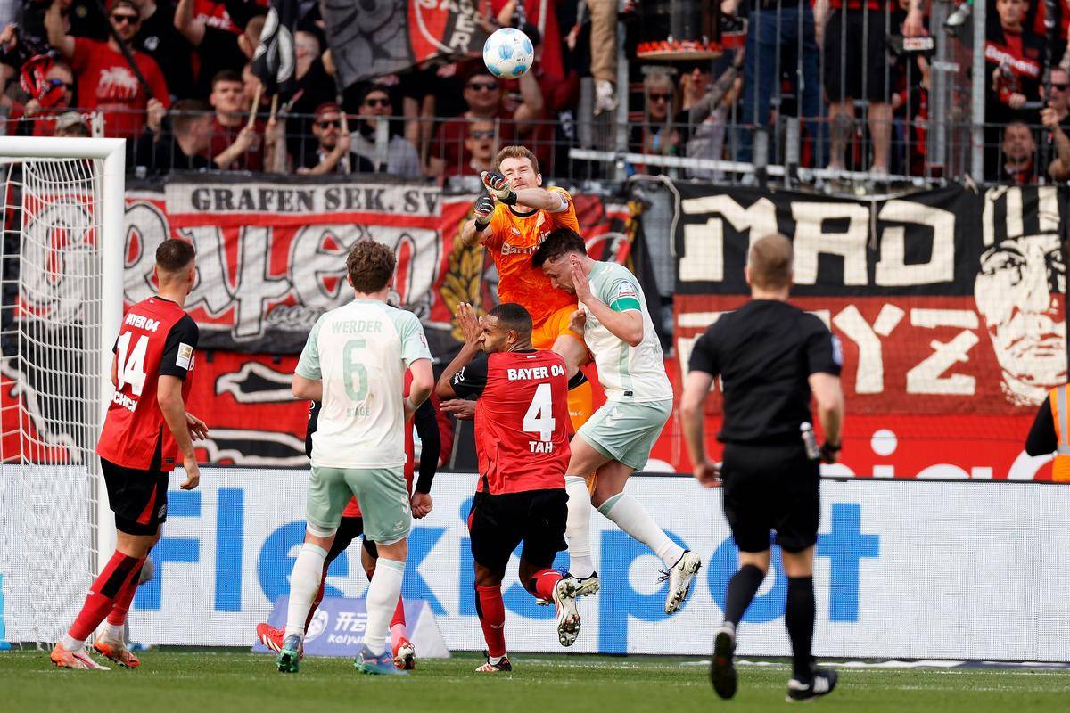 华体会体育-包含勒沃库森客场险胜,紧追欧战区的词条 第1张 华体会体育-包含勒沃库森客场险胜,紧追欧战区的词条 第1张