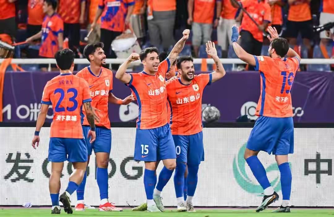 华体会体育-意外战果!东亚球队被中超球队击败 第2张 华体会体育-意外战果!东亚球队被中超球队击败 第2张